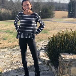 Meet your Posher, Alina